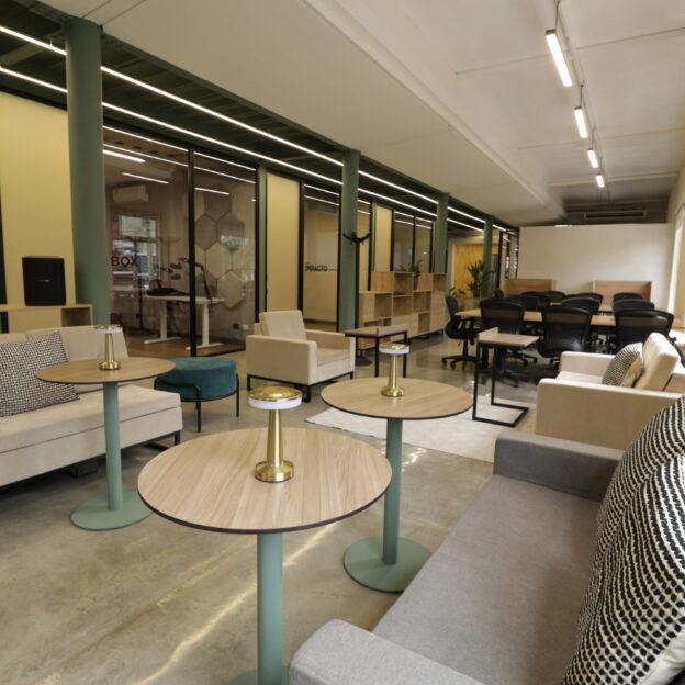 Randa Zona coworking (Hotdesk) 4