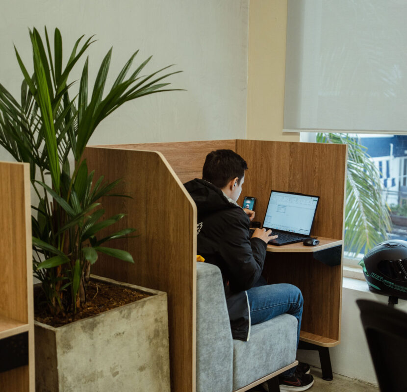 Randa Zona coworking (Hotdesk) 8 Randa Zona coworking (Hotdesk) 8